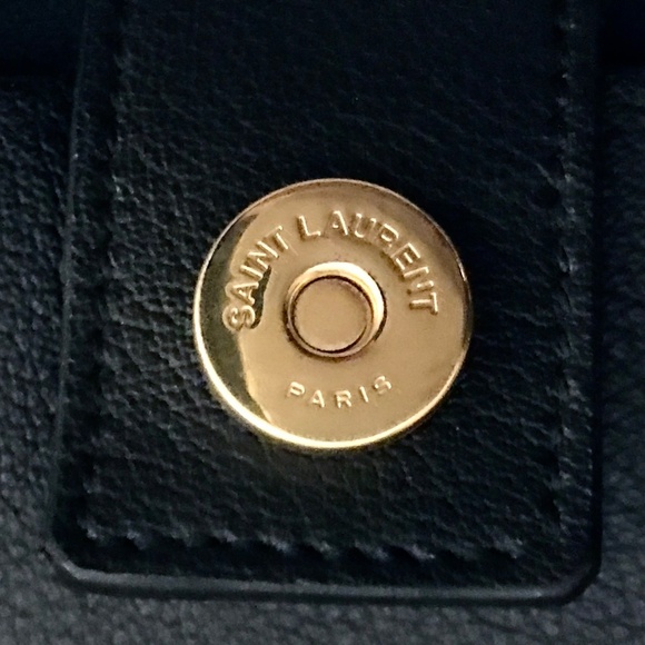 Saint Laurent East West Black Leather Tote - Picture 13 of 13